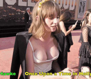 Maya Hawke Cleavage