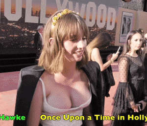 Maya Hawke Cleavage