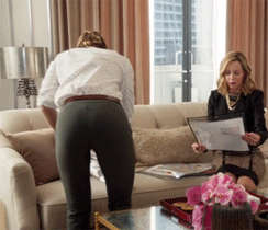 Melissa Benoist In Tight Pants On Supergirl Ass