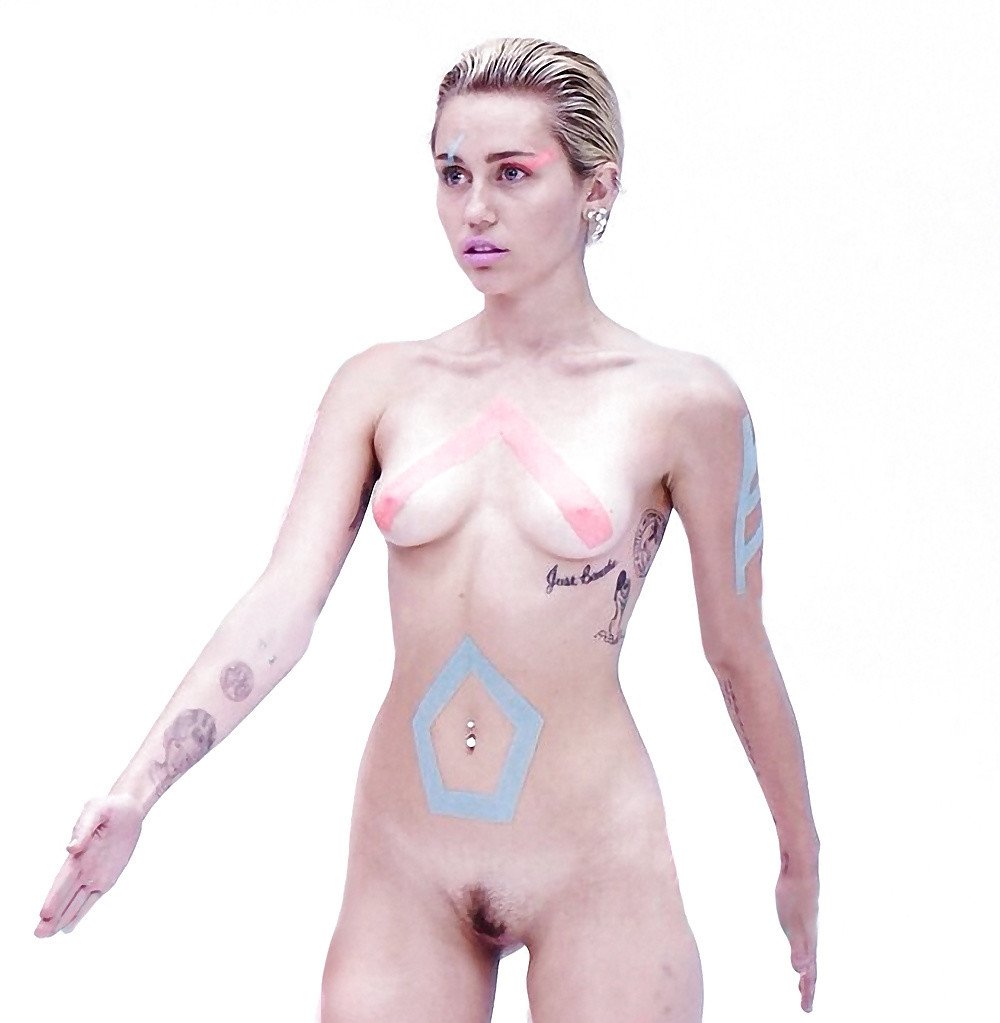 Miley Cyrus Full Nude Paper Magazine Outtake NSFW