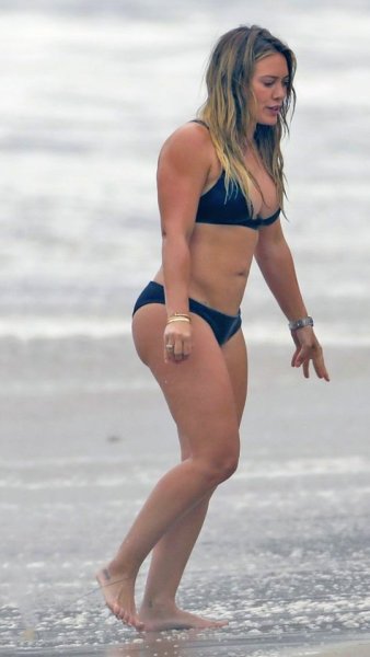 Milf Hillary Duff