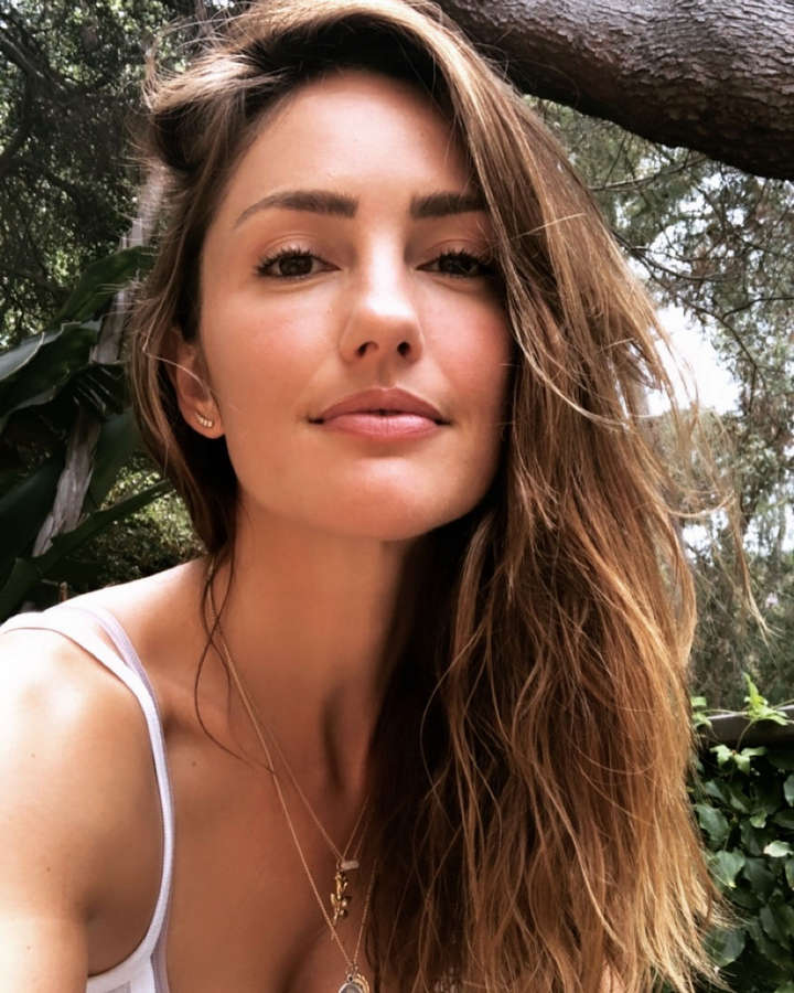 Minka Kelly NSFW