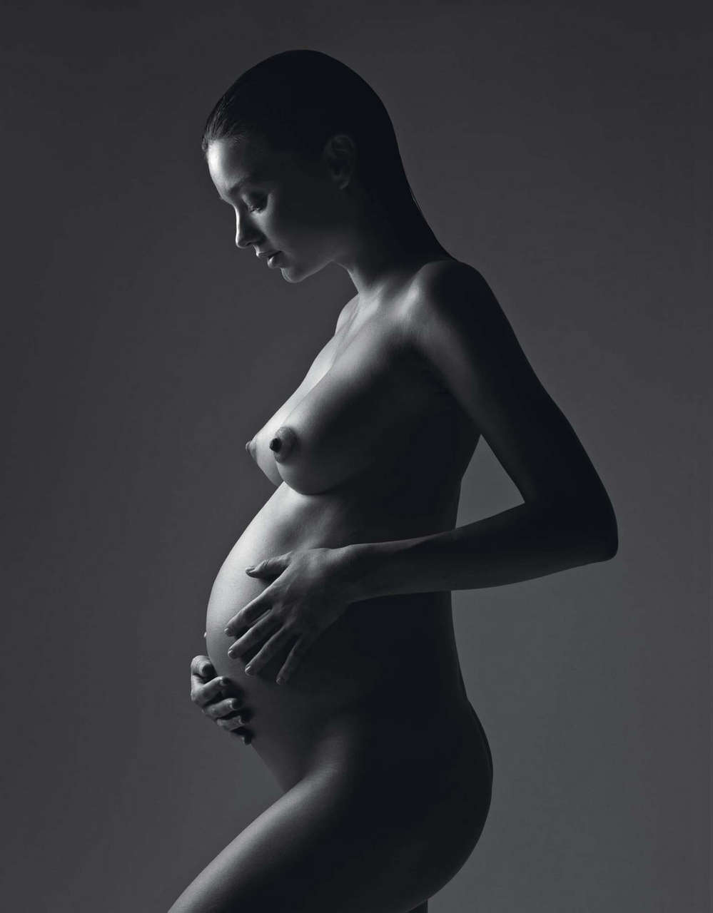 Miranda Kerrs Pregnant Nipples NSF