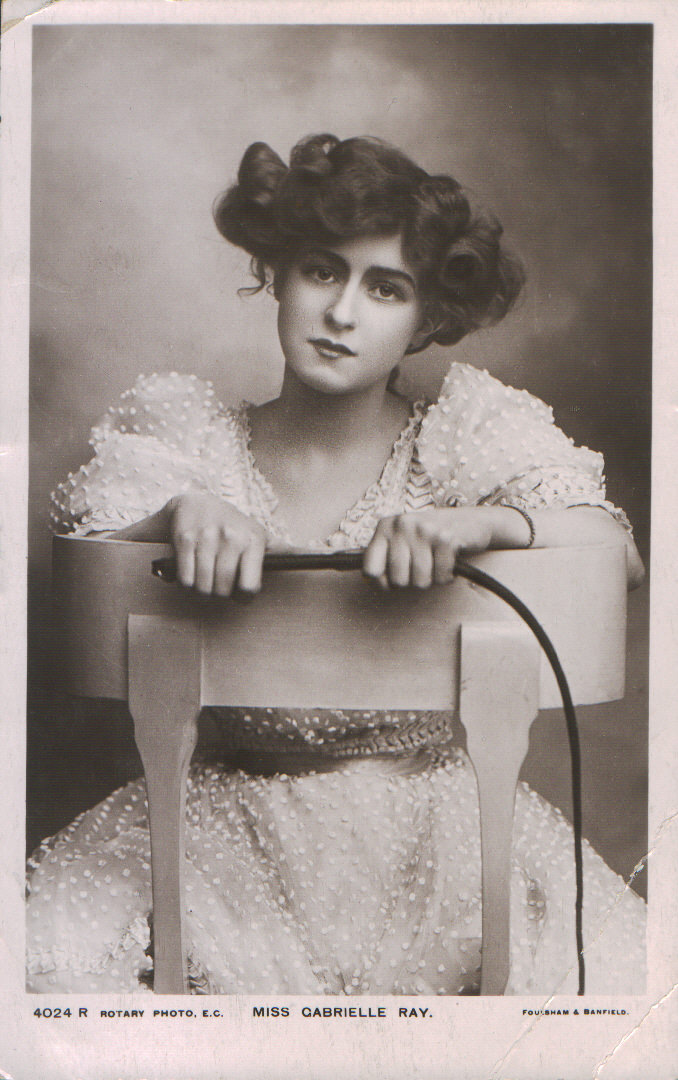Miss Gabrielle Ray English Stage Actress C 1907 9 NSF