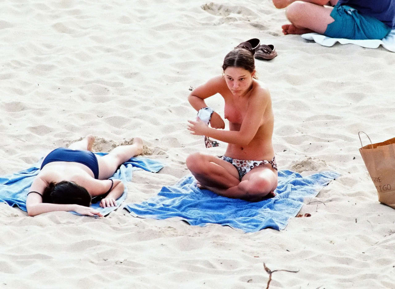 Natalie Portman Topless NSFW