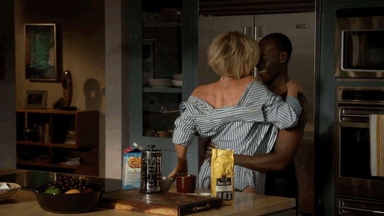 Nicky Whelan In House Of Lies Tv Series NSFW