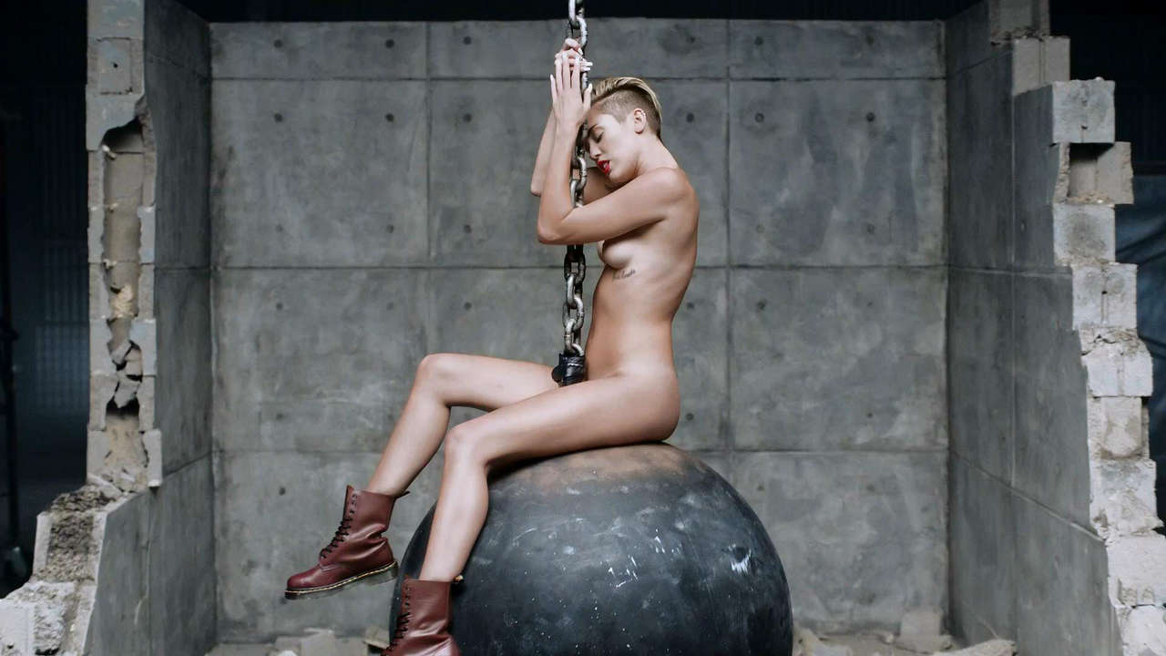 NSFW Miley Cyrus Filming Wrecking Ball NSFW