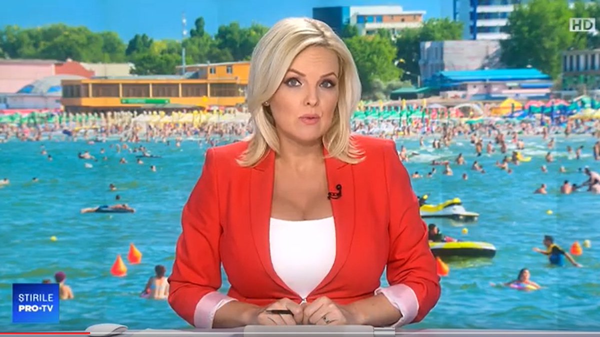 Oana Andoni Romanian Newsreader Big Tit