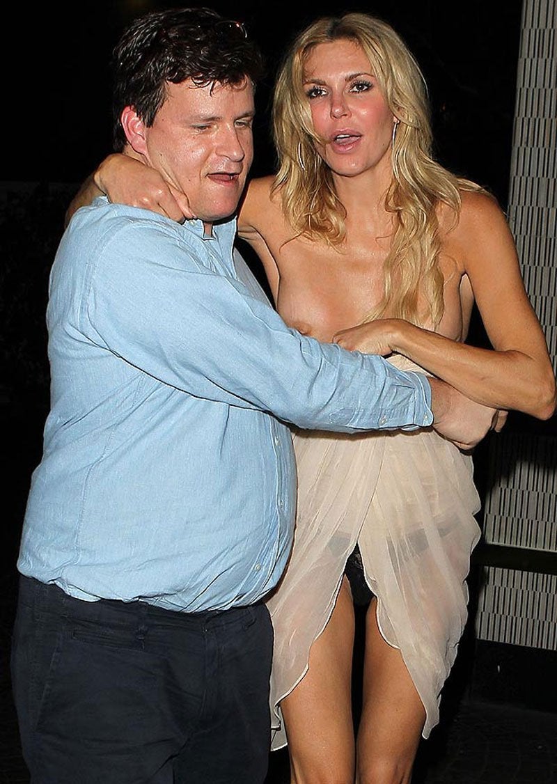 One Very Drunk Brandi Glanville Exposes Herself NSFW