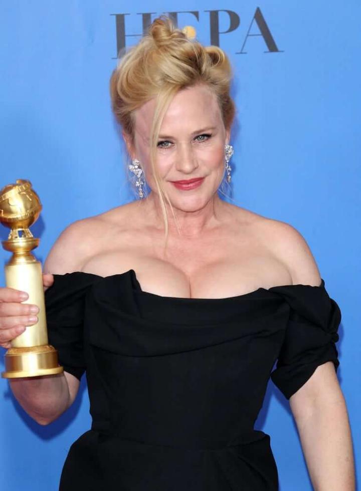 Patricia Arquette And Her Golden Globes NSFW