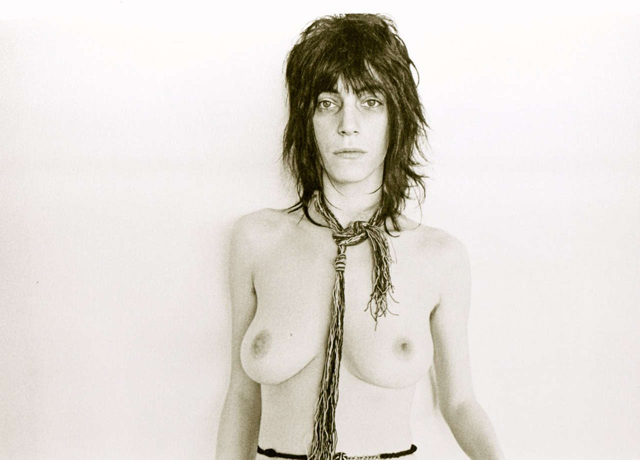 Patti Smiths Surprisingly Large Tits NSFW