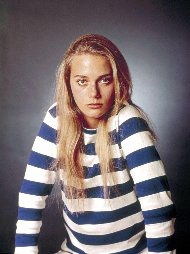 Peggy lipton tits