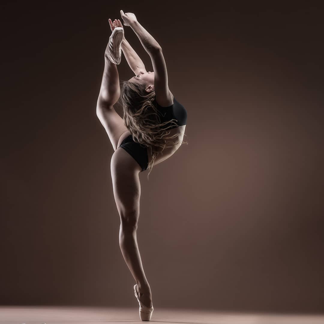 Nude poppyseed dancer Nude ballet. 
