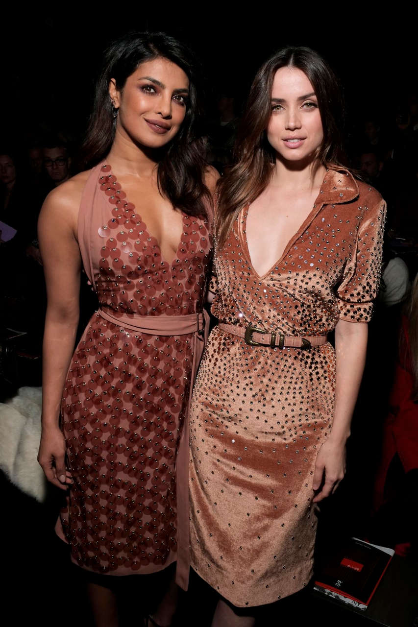 Priyanka Chopra And Ana De Armas Cleavag