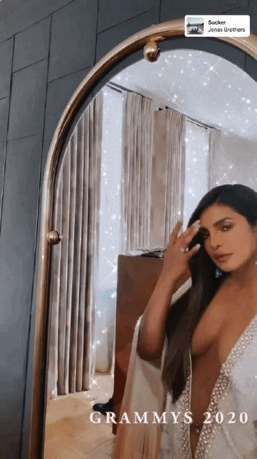 Priyanka Chopra Cleavage