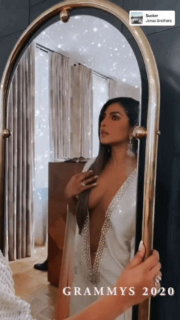 Priyanka Chopra Cleavage