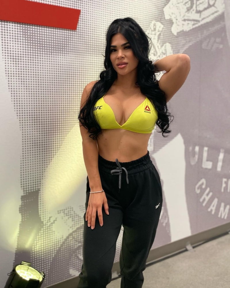 Rachael Ostovich