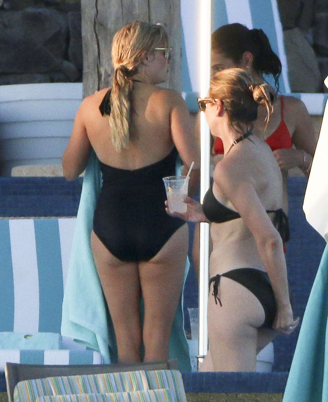 Reese Witherspoon Ass