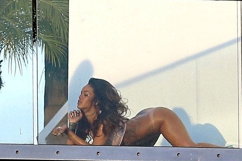 Rihanna Bottomless Photoshoot Full Link In Comments NSFW