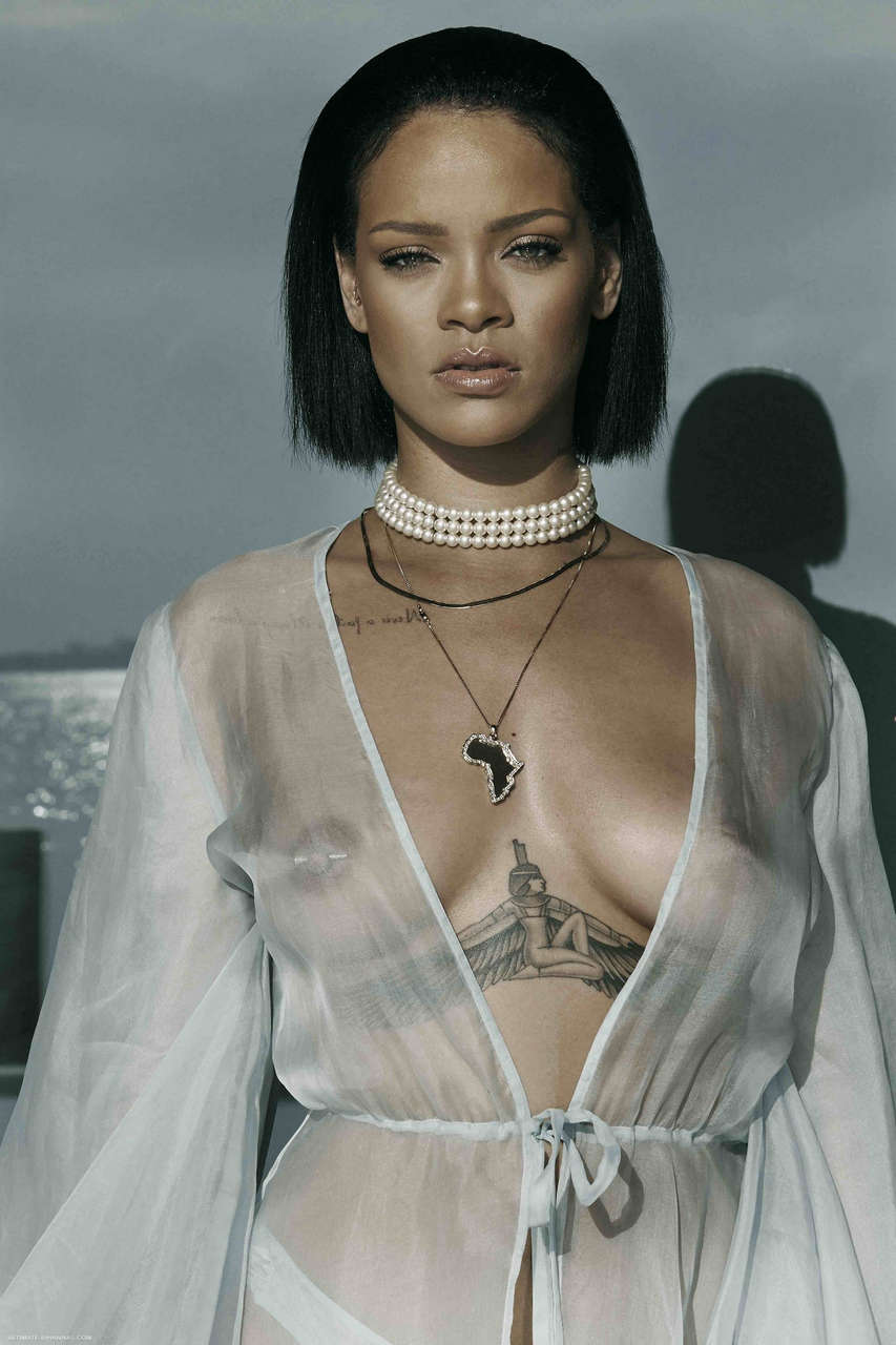 Rihanna NSFW