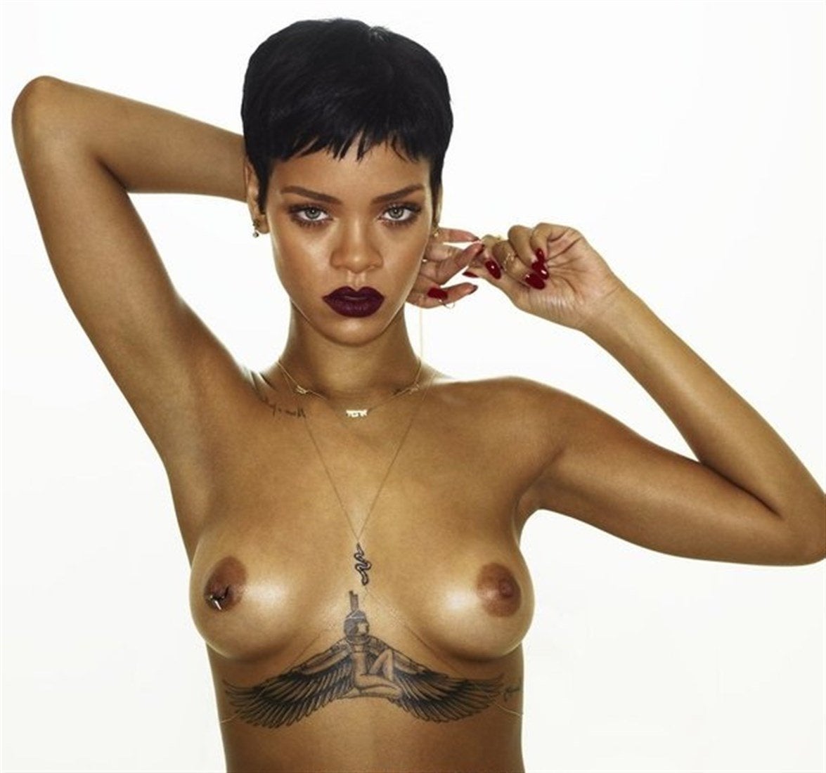 Rihanna Topless Outtake NSFW