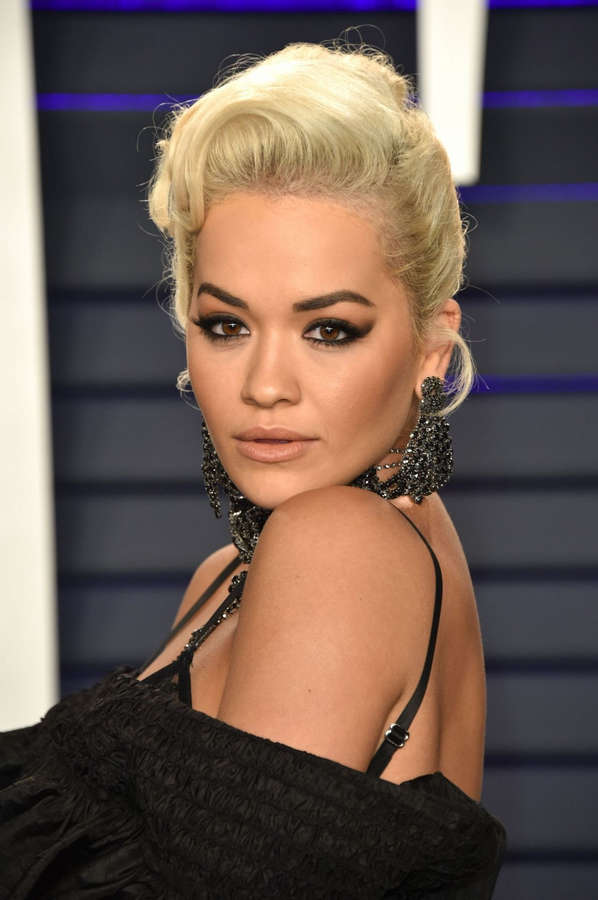 Rita Ora NSFW