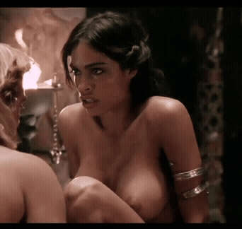 Rosario Dawson Big Tits