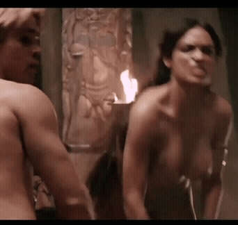 Rosario Dawson Big Tits