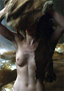 Rose Leslie NSFW