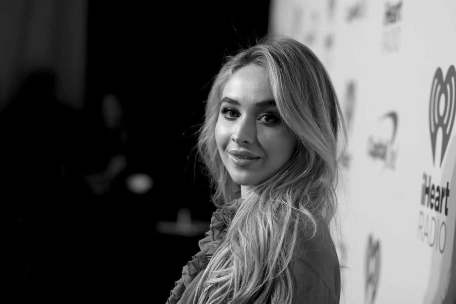 Sabrina Carpenter NSFW