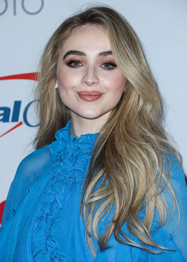 Sabrina Carpenter NSFW