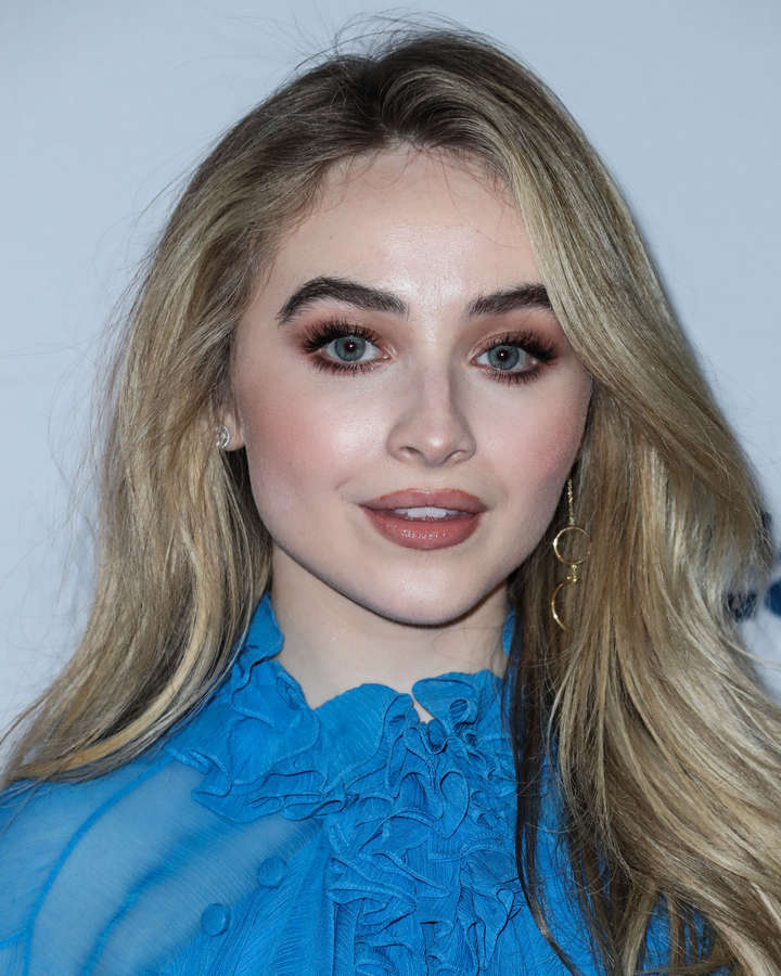 Sabrina Carpenter NSFW