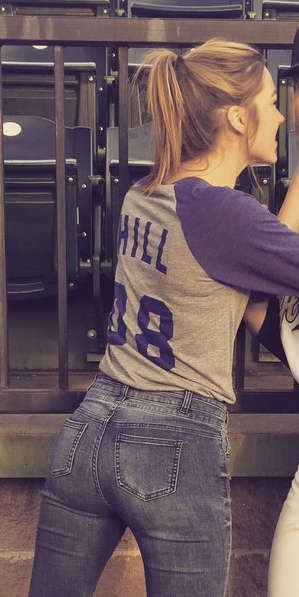 Sadie Robertson Ass