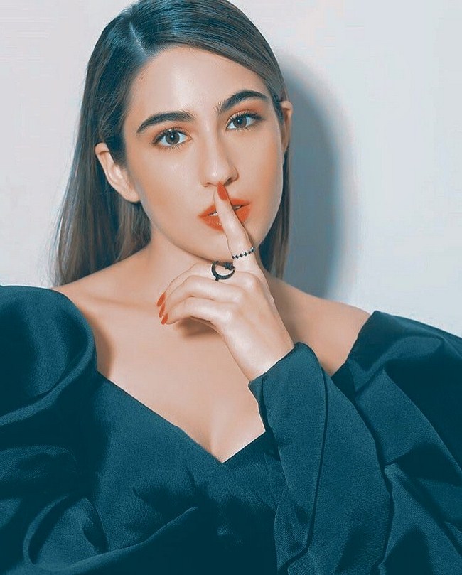 Sara Ali Khan NSFW