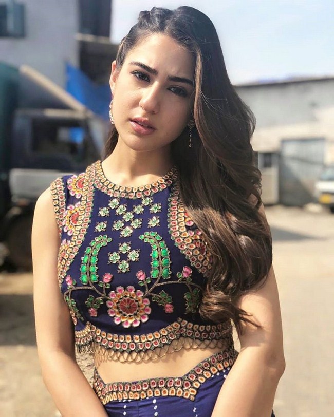 Sara Ali Khan NSFW