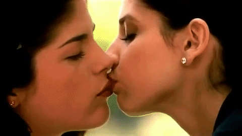 Sarah Michelle Gellar And Selma Blair NSFW