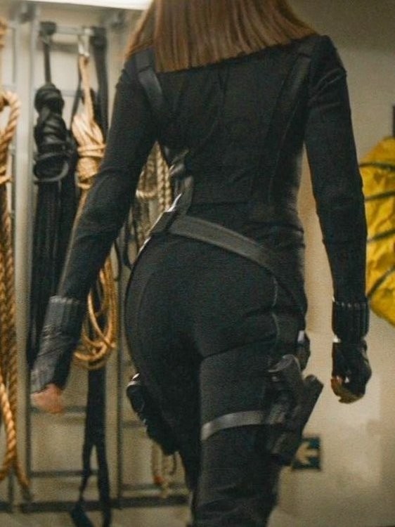 Scarlett Johnasson Is The Mommy Of The Mcu NSFW