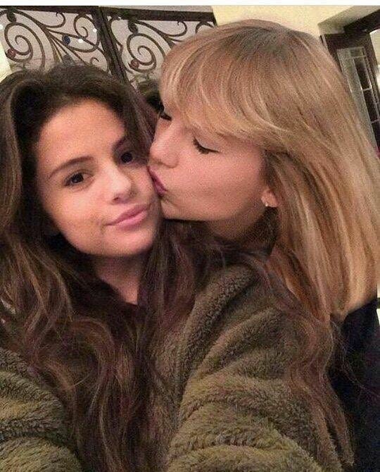 Selena Gomez And Taylor Swift Make A Perfect Lesbian Couple Who Want A Cock To Shar