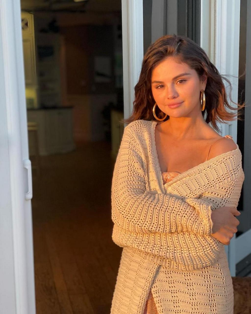 Selena Gomez Is The Most Beautiful Woman In The World NSFW