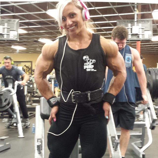 Shannon Courtney Muscles