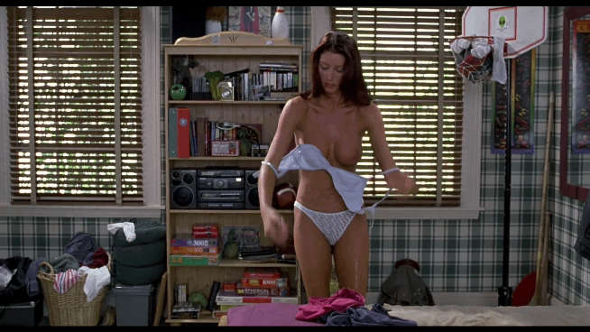 Shannon Elizabeth This Scene Really Is What Launched The Whole American Pie Franchise NSFW