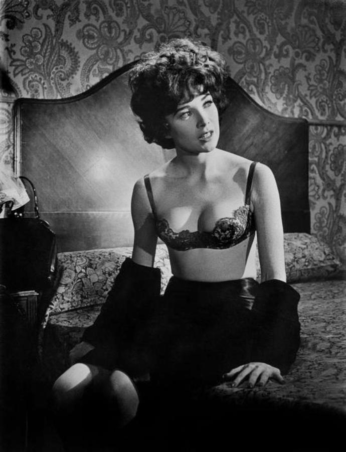 Shirley Maclaine NSFW