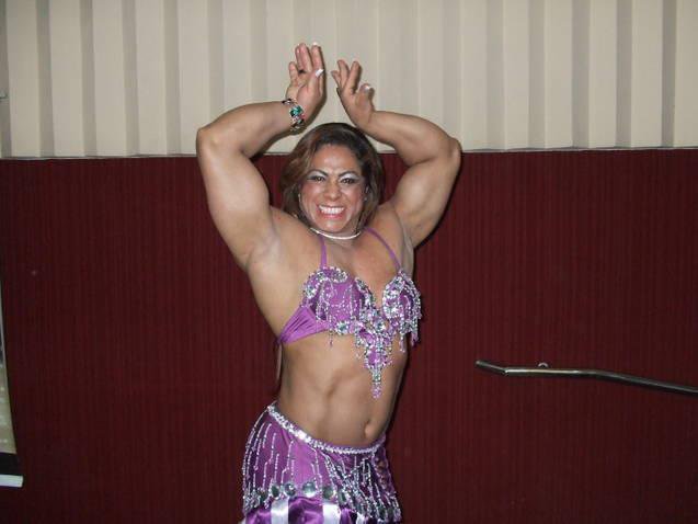 Simone Sousa Muscles