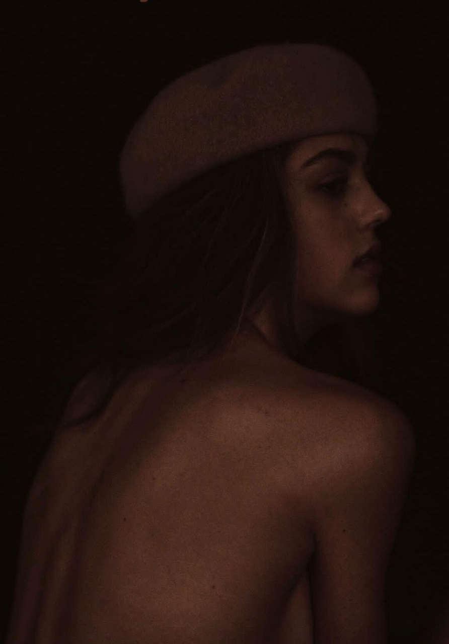 Sistine Stallone NSFW