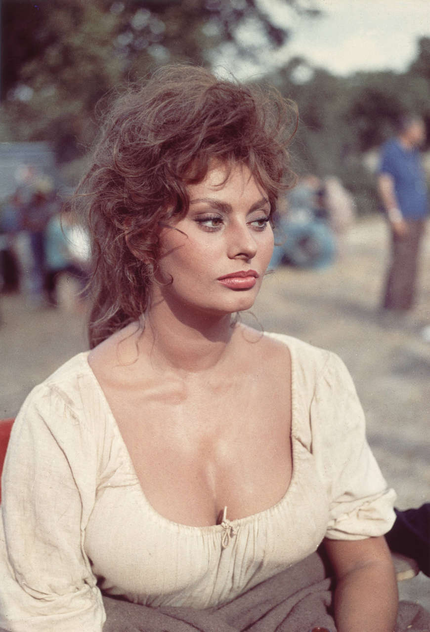 Sophia Loren NSFW