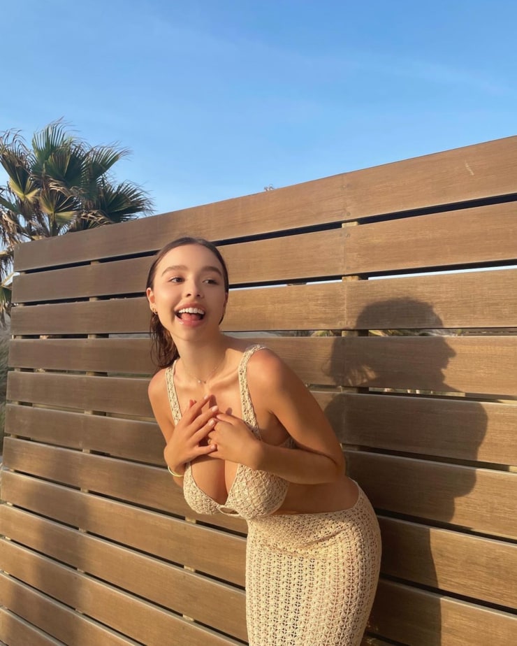 Sophie Mudd NSFW