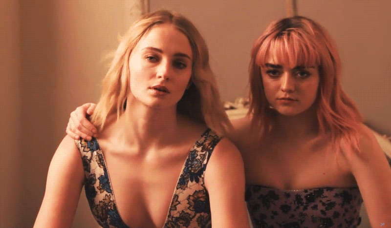 Sophie Turner And Maisie Williams NSFW
