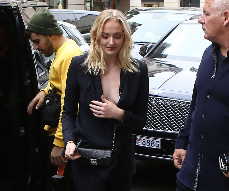 Sophie Turner NSFW