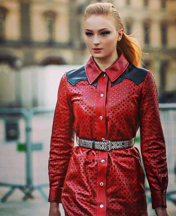 Sophie Turner NSFW