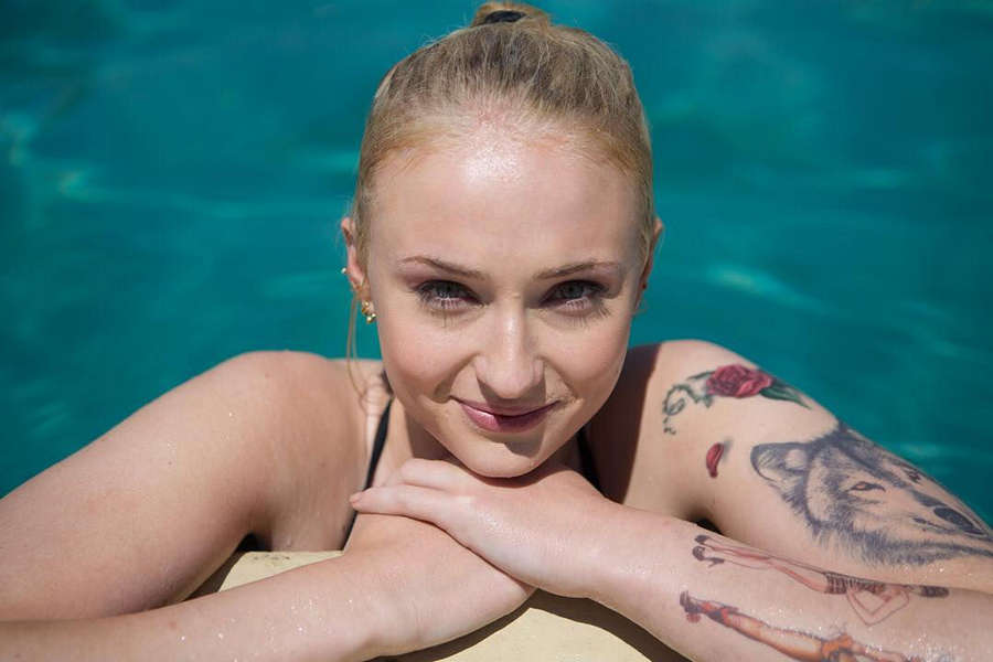 Sophie Turner NSFW